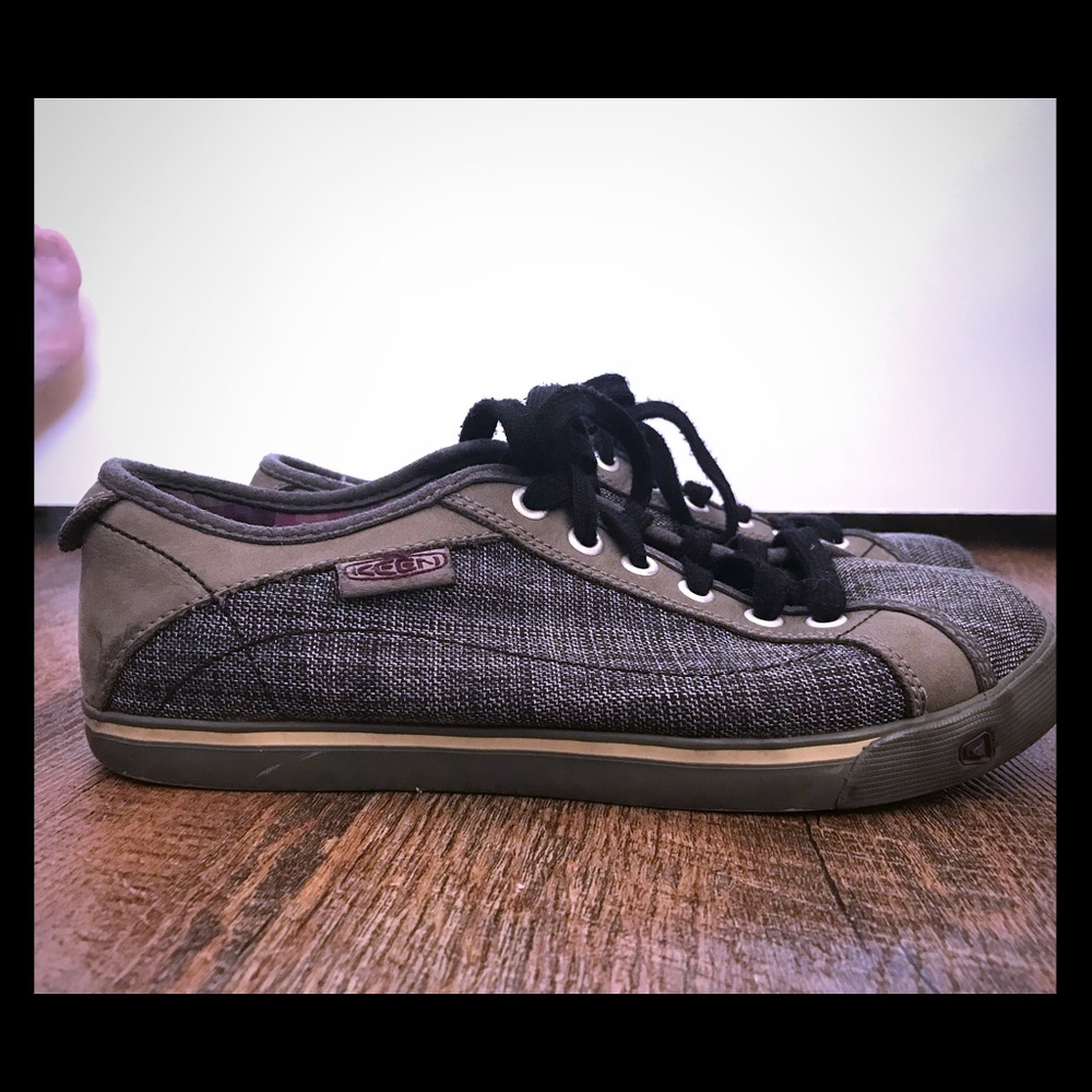 Sneaker-casual lace-up shoes